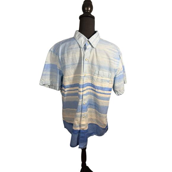 Izod Saltwater Shirt Mens XL Blue White Chambray Comfort Modern‎ Relax Classic - Picture 1 of 8